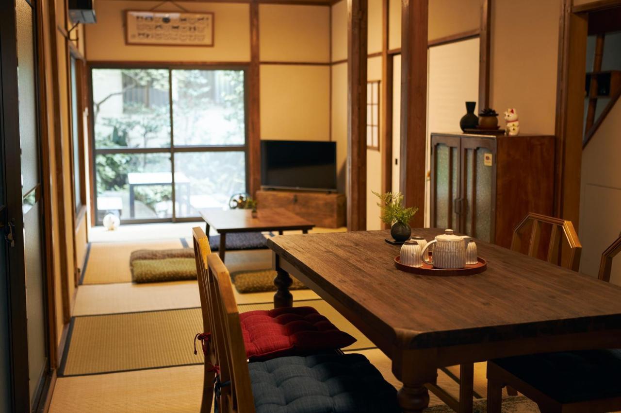 Kagurazaka Retro Bar & Hotel Tokyo Eksteriør billede